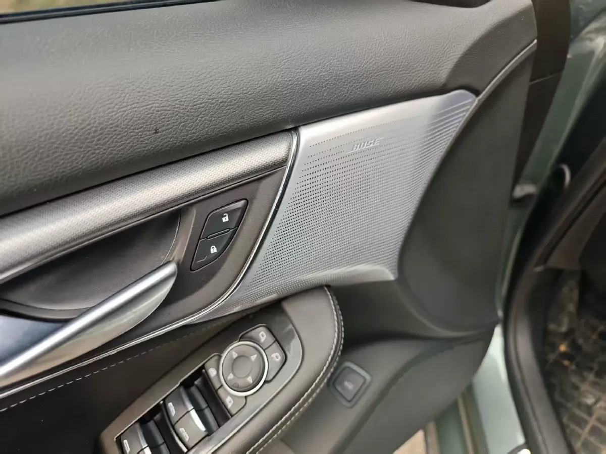 2023 Cadillac CT5 2.0T 237HP L4 10AT,autocango,china used car exporter,china ev exporter,chinese used car exporter,chinese used ev exporter