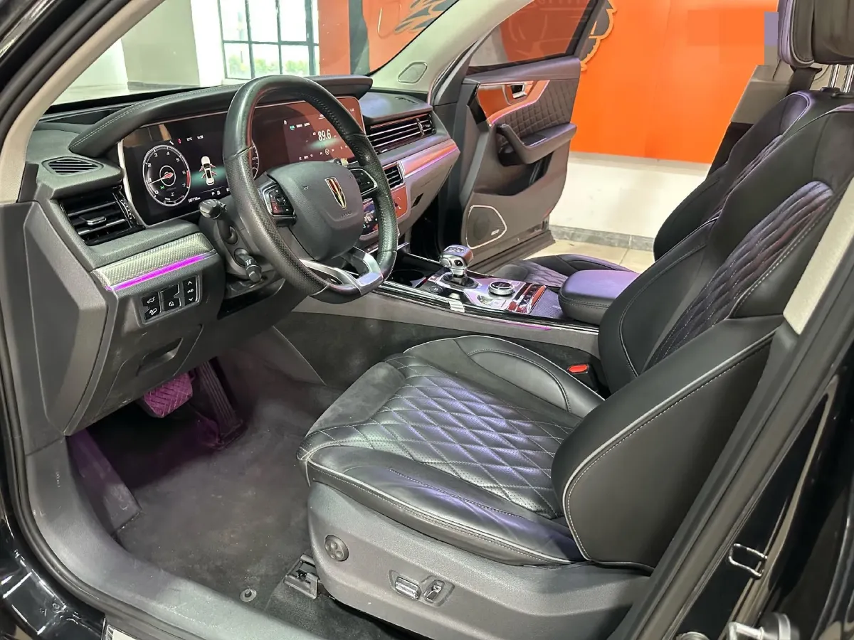 2019 HongQi HS5 2.0T 224HP L4 6AT,autocango,china used car exporter,china ev exporter,chinese used car exporter,chinese used ev exporter