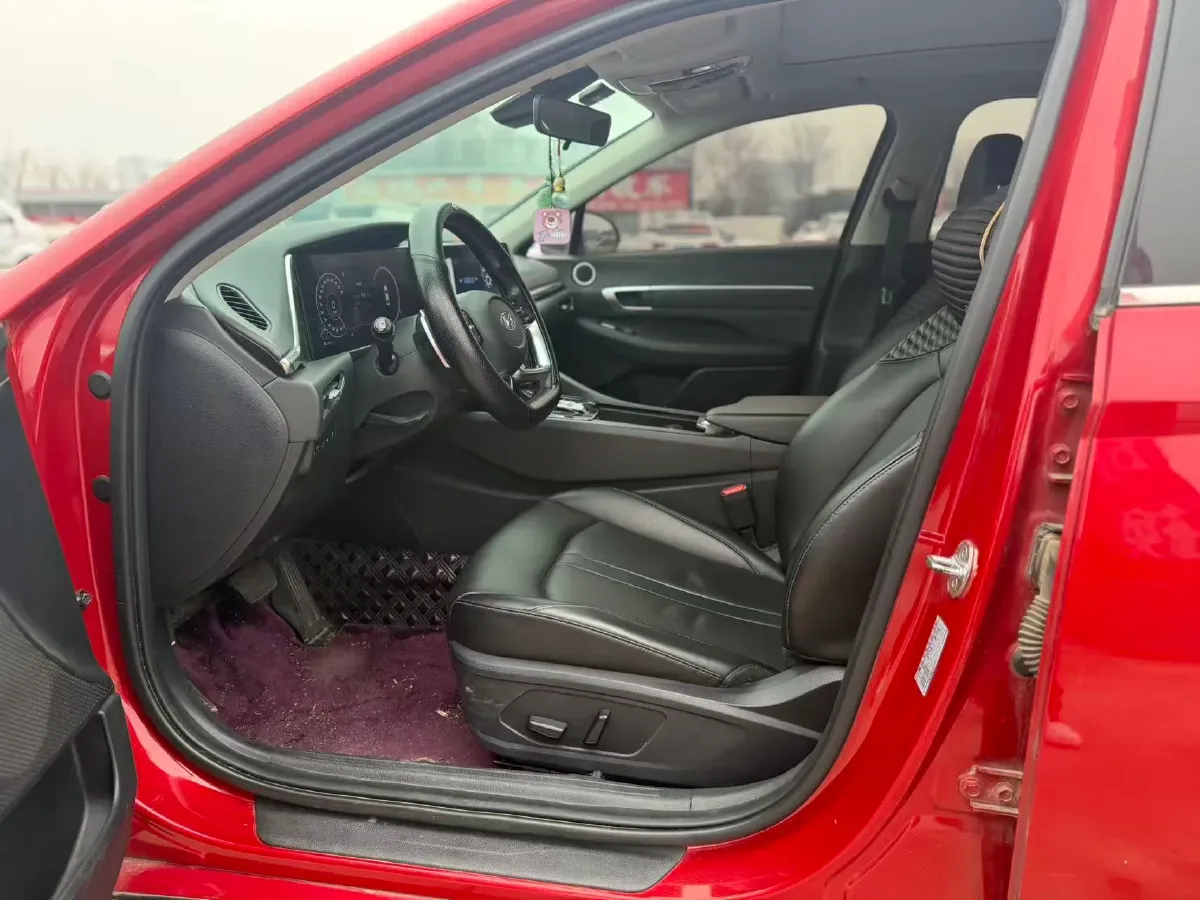 2020 Hyundai Sonata 1.5T 170HP L4 7DCT,autocango,china used car exporter,china ev exporter,chinese used car exporter,chinese used ev exporter