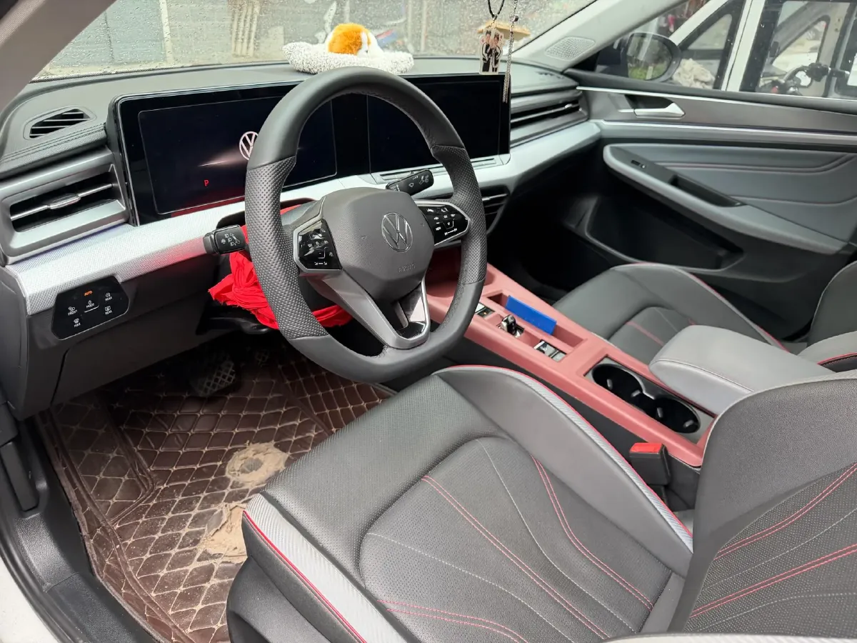 2024 Volkswagen Lamando 1.4T 150HP L4 7DCT,autocango,china used car exporter,china ev exporter,chinese used car exporter,chinese used ev exporter