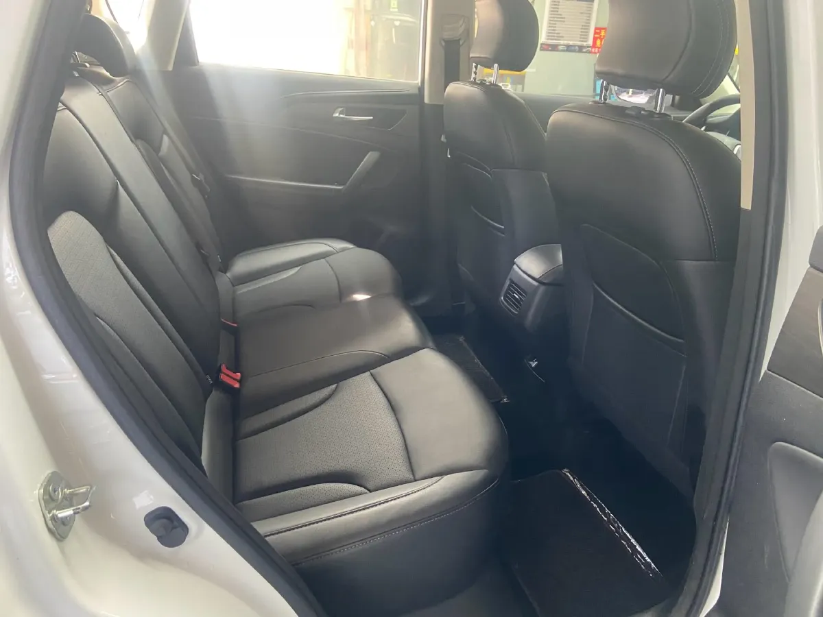 2020 ChangAn CS35 Plus 1.4T 158HP L4 7DCT,autocango,china used car exporter,china ev exporter,chinese used car exporter,chinese used ev exporter