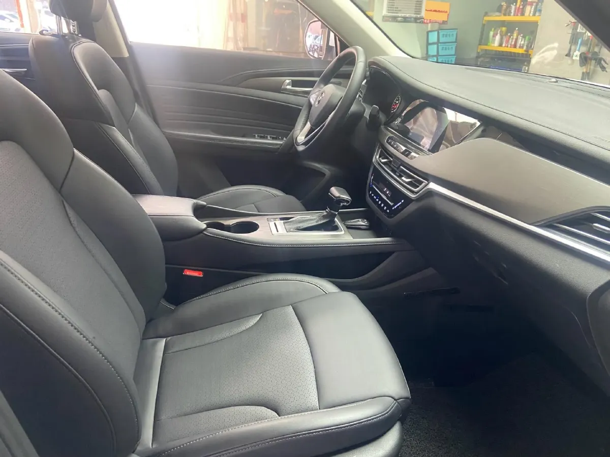 2020 ChangAn CS35 Plus 1.4T 158HP L4 7DCT,autocango,china used car exporter,china ev exporter,chinese used car exporter,chinese used ev exporter