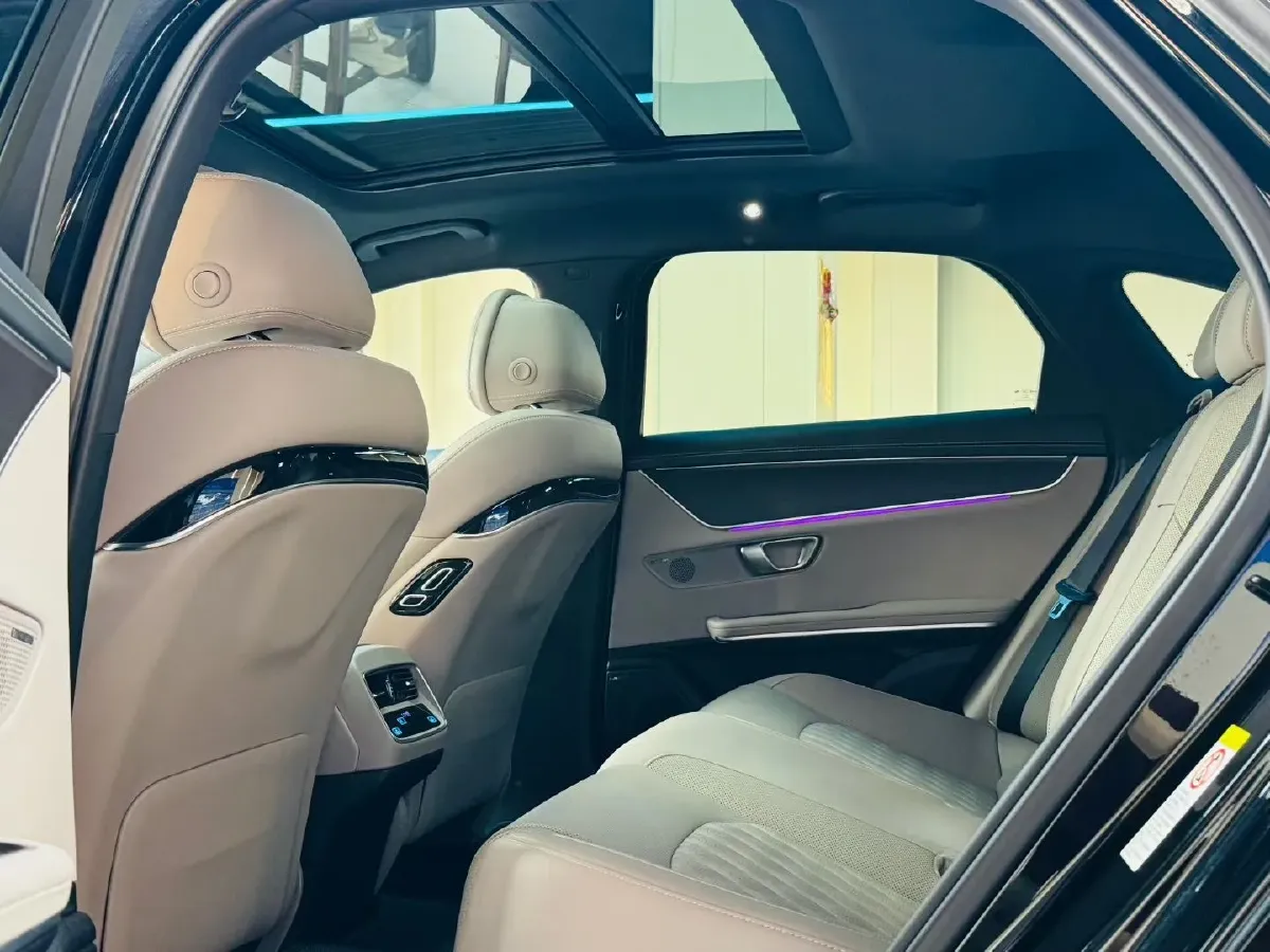 2025 BYD Han 1.5T 156HP L4 E-CVT PHEV,autocango,china used car exporter,china ev exporter,chinese used car exporter,chinese used ev exporter