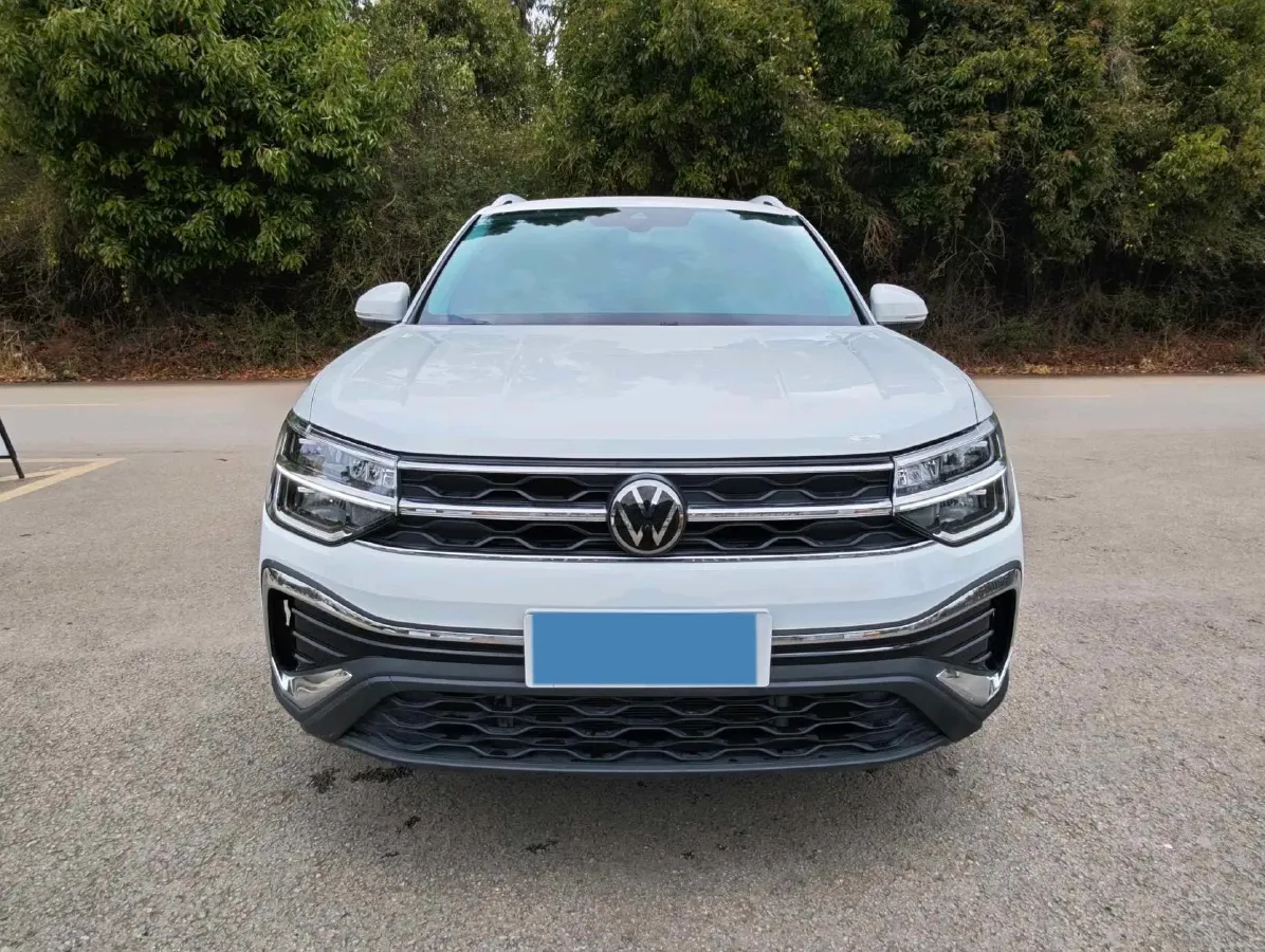 2023 Volkswagen Tharu 1.5T 160HP L4 7DCT,autocango,china used car exporter,china ev exporter,chinese used car exporter,chinese used ev exporter