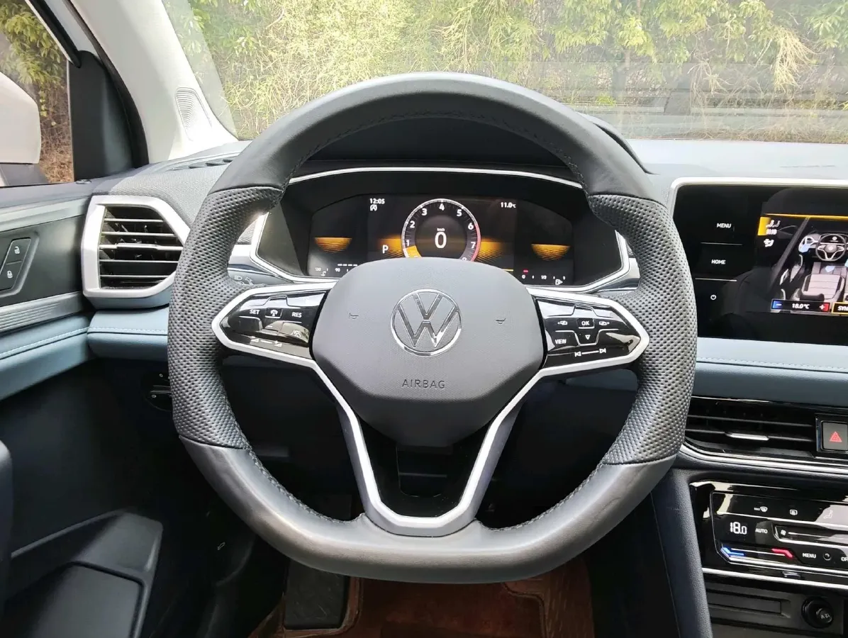 2023 Volkswagen Tharu 1.5T 160HP L4 7DCT,autocango,china used car exporter,china ev exporter,chinese used car exporter,chinese used ev exporter