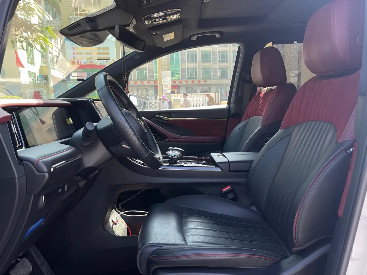 2023 GAC Trumpchi M8 2.0T 252HP L4 8AT,autocango,china used car exporter,china ev exporter,chinese used car exporter,chinese used ev exporter