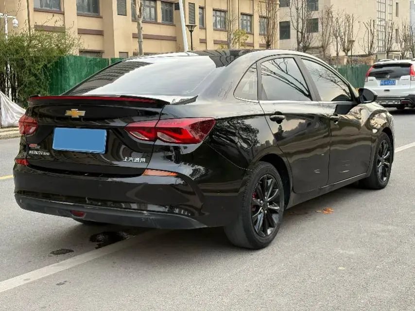 2020 Chevrolet Monza 1.5L 113HP L4 6AT,autocango,china used car exporter,china ev exporter,chinese used car exporter,chinese used ev exporter