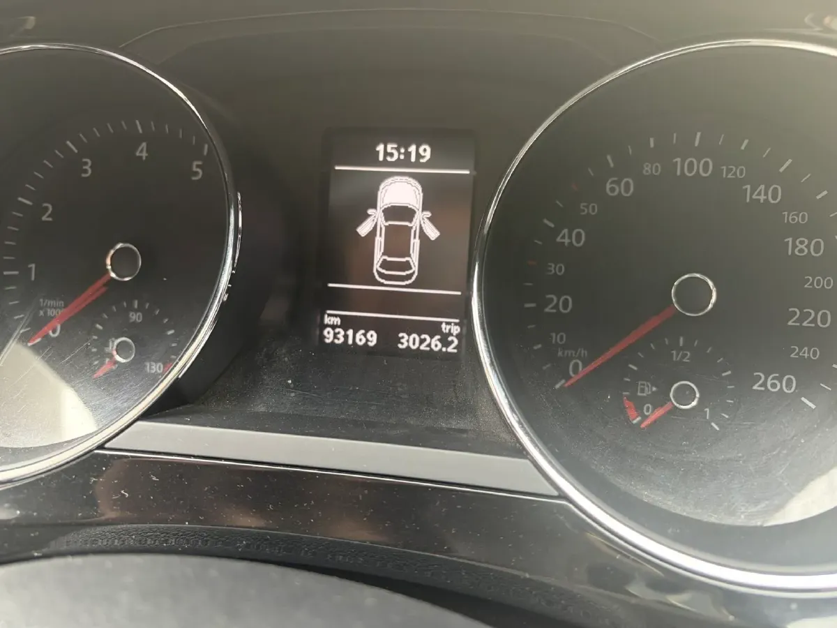 2019 Jeep Renegade 1.3T 173HP L4 7DCT,autocango,china used car exporter,china ev exporter,chinese used car exporter,chinese used ev exporter