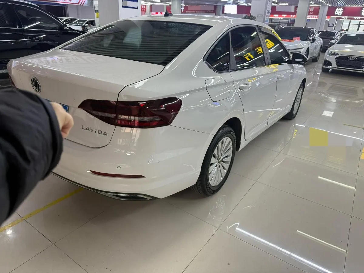 2021 Volkswagen Lavida 1.5L 113HP L4 6AT,autocango,china used car exporter,china ev exporter,chinese used car exporter,chinese used ev exporter