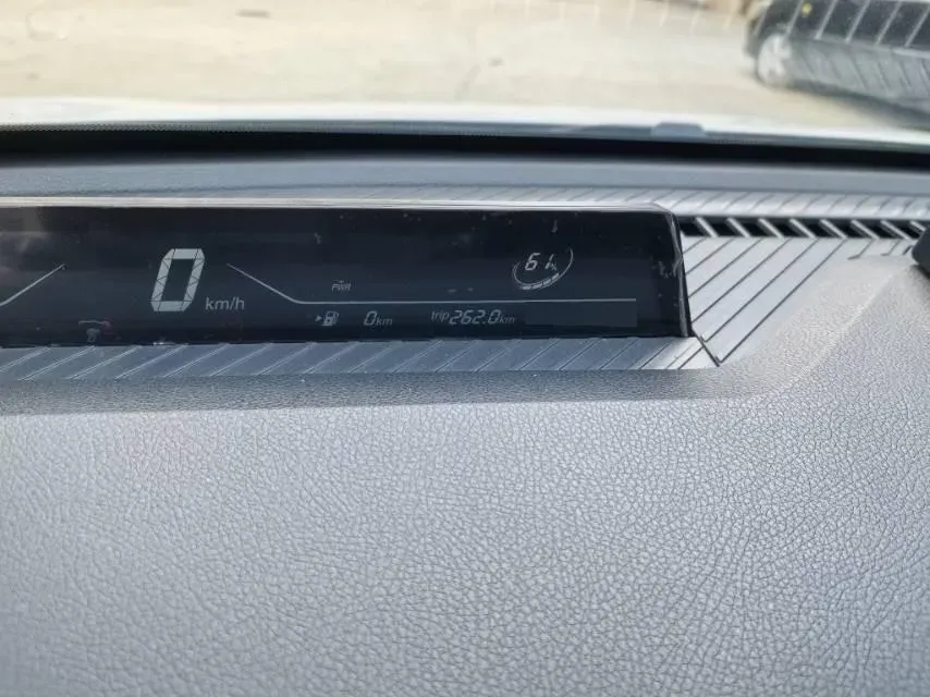 2022 Leapmotor T03 BEV 41KWH,autocango,china used car exporter,china ev exporter,chinese used car exporter,chinese used ev exporter