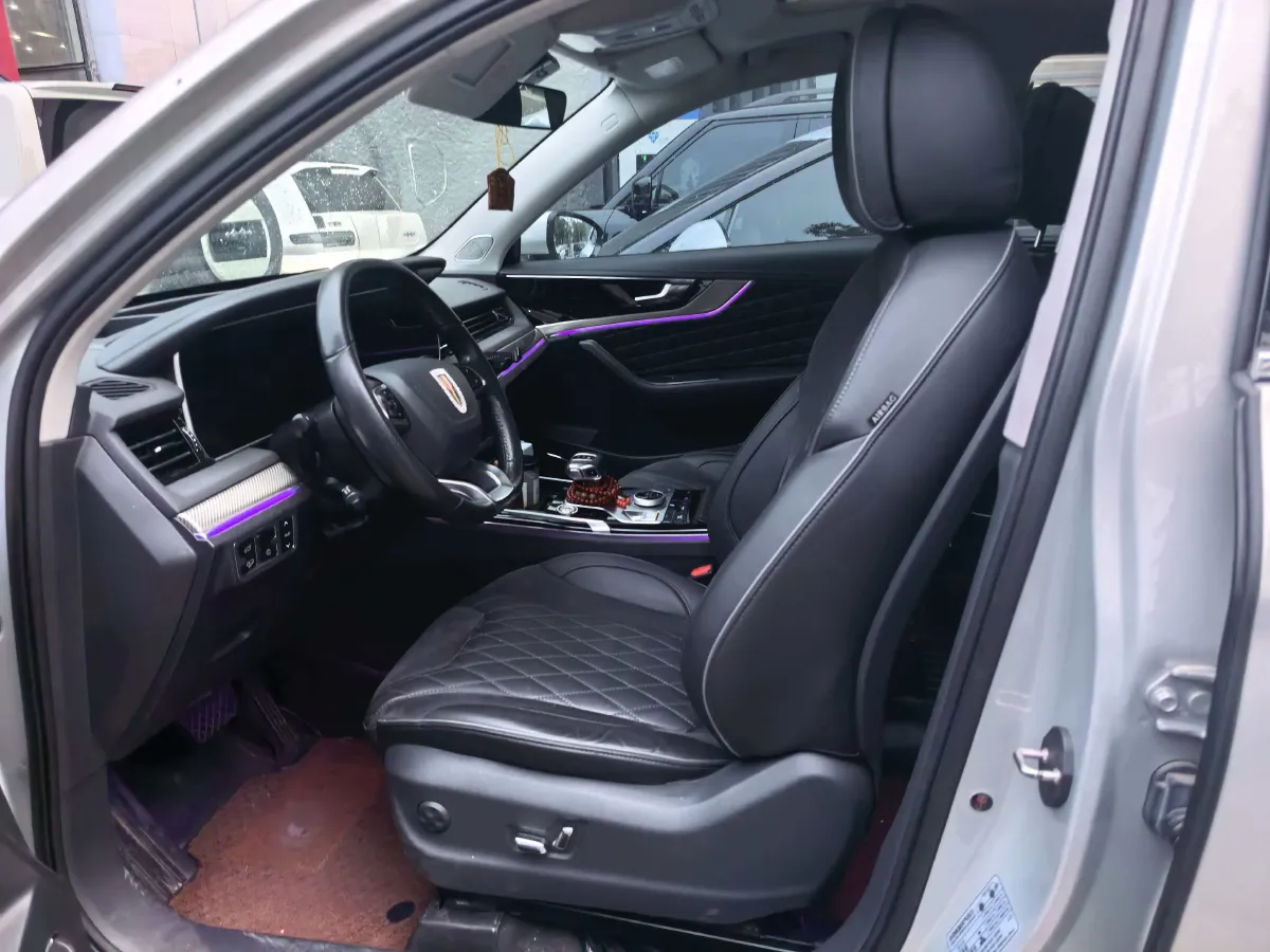 2022 HongQi HS5 2.0T 224HP L4 6AT,autocango,china used car exporter,china ev exporter,chinese used car exporter,chinese used ev exporter