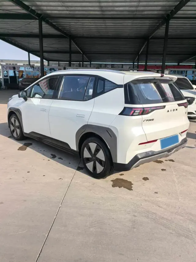 2022 Geely Okavango 1.8T 184HP L4 7DCT,autocango,china used car exporter,china ev exporter,chinese used car exporter,chinese used ev exporter