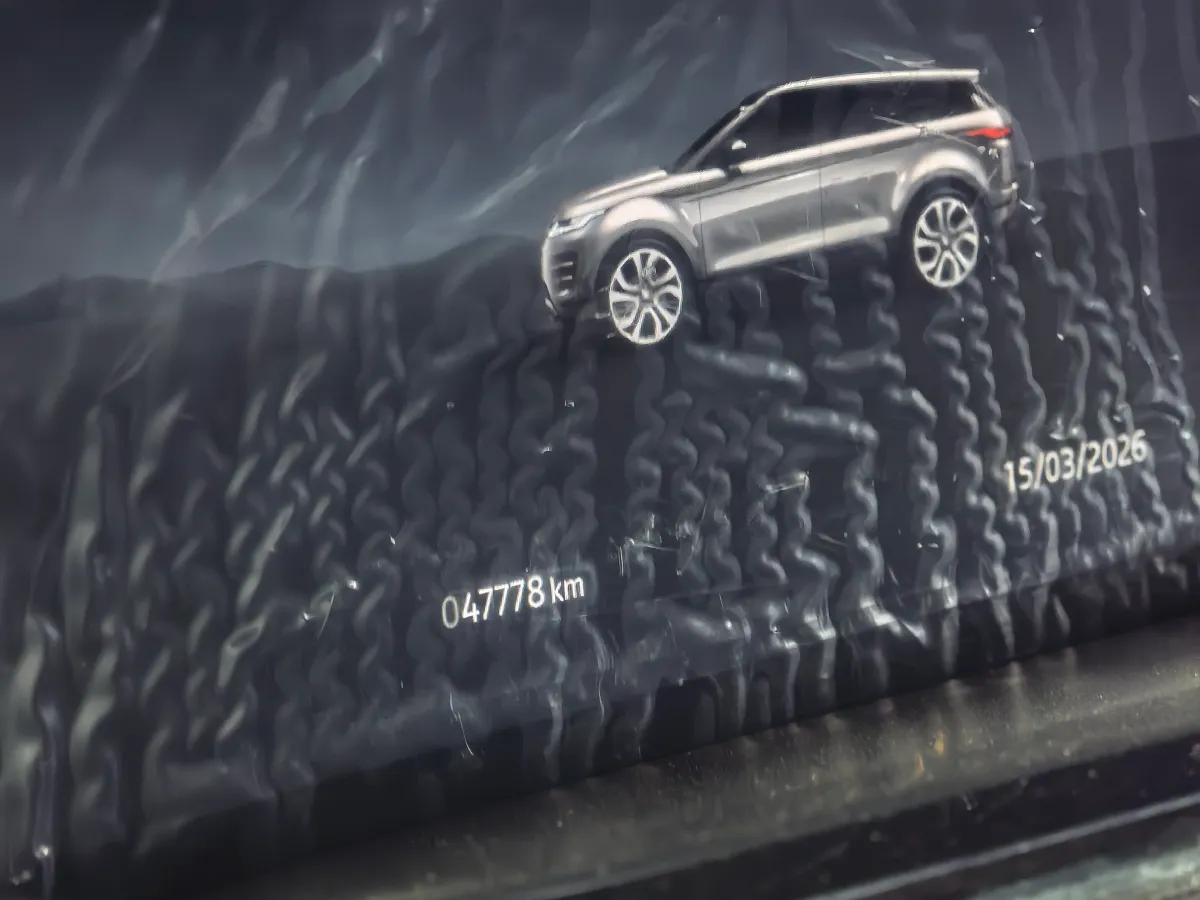 2023 Land Rover Range Rover Evoque 2.0T 249HP L4 9AT,autocango,china used car exporter,china ev exporter,chinese used car exporter,chinese used ev exporter