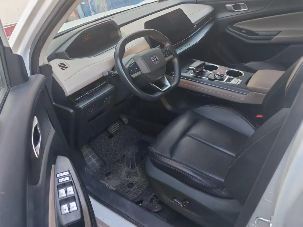 2022 ChangAn Oshan X7 Plus 1.5T 188HP L4 7DCT,autocango,china used car exporter,china ev exporter,chinese used car exporter,chinese used ev exporter