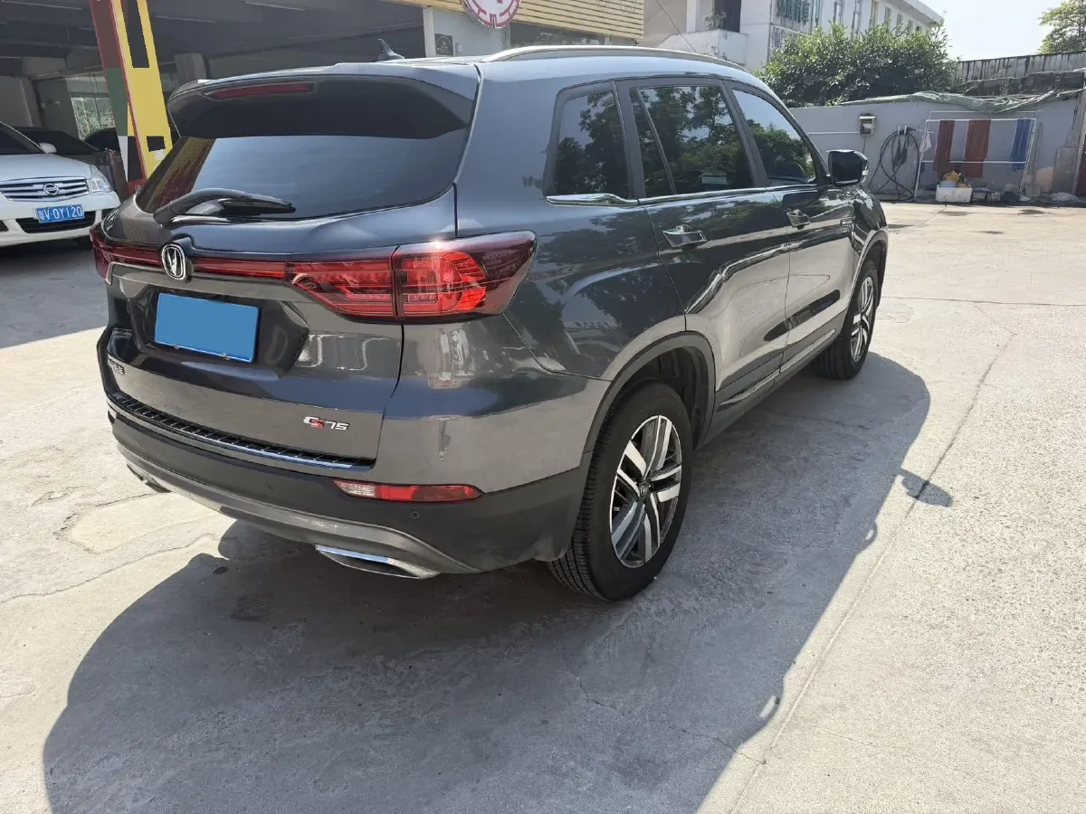 2024 ChangAn CS75 1.5T 188HP L4 7DCT,autocango,china used car exporter,china ev exporter,chinese used car exporter,chinese used ev exporter