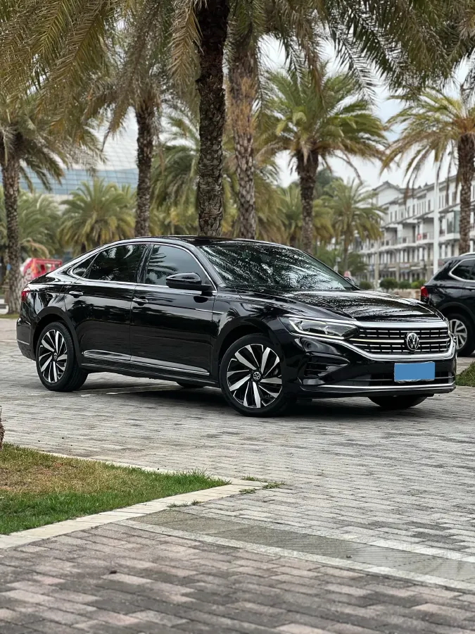2023 Volkswagen Passat 2.0T 186HP L4 7DCT,autocango,china used car exporter,china ev exporter,chinese used car exporter,chinese used ev exporter