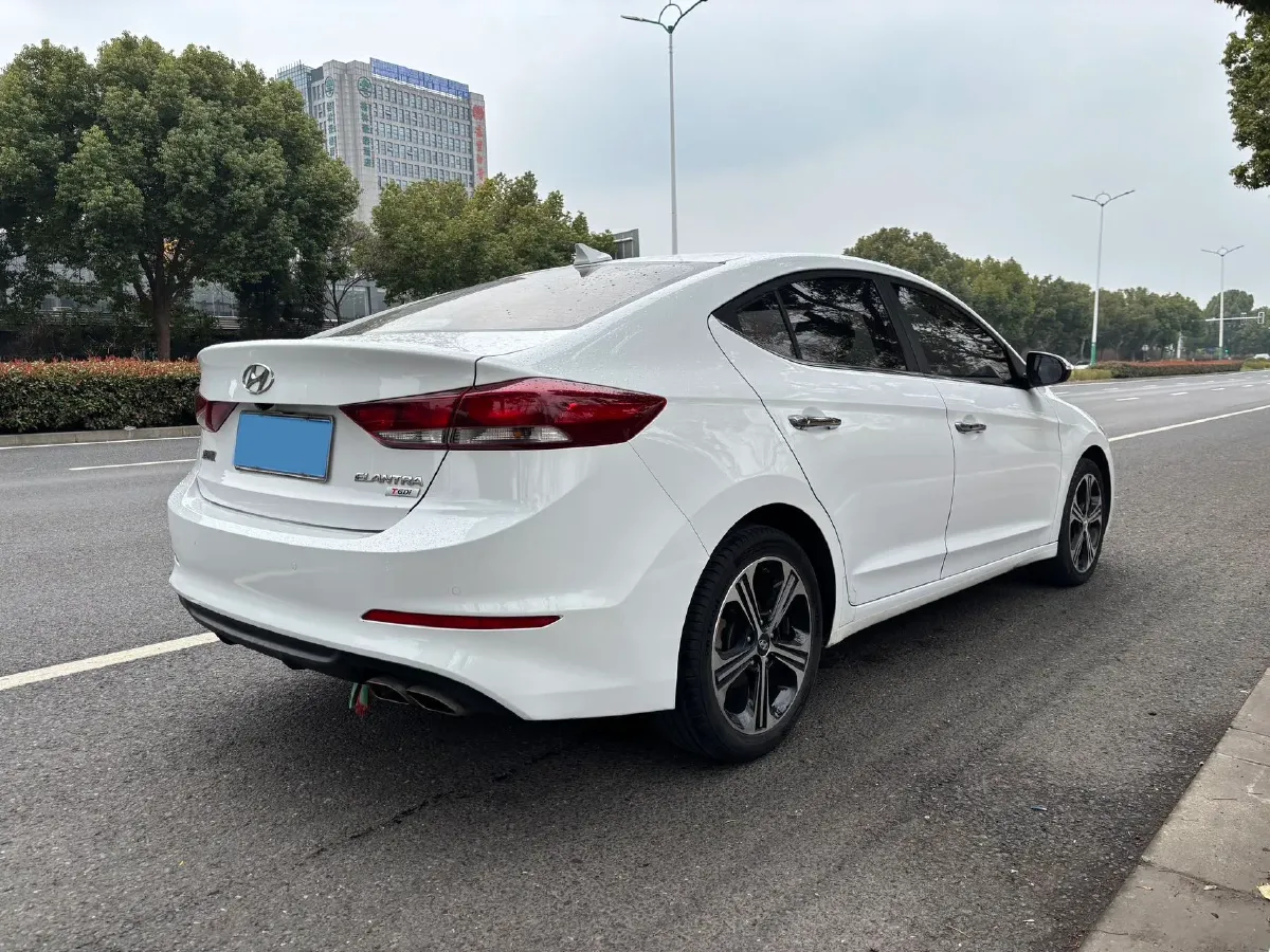 2018 Hyundai Elantra 1.4T 130HP L4 7DCT,autocango,china used car exporter,china ev exporter,chinese used car exporter,chinese used ev exporter