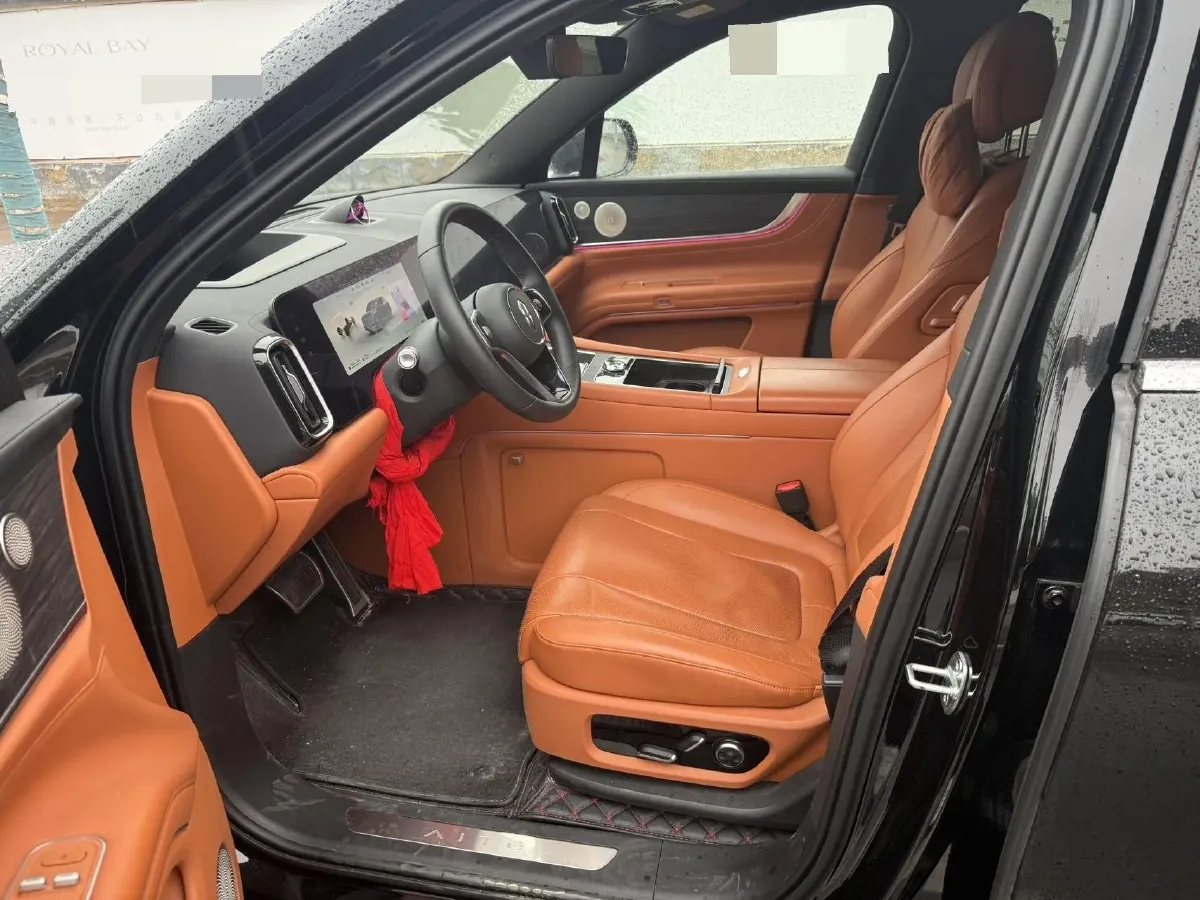 2024 AITO AITO M9 1.5T 152HP L4 REEV 42KWH,autocango,china used car exporter,china ev exporter,chinese used car exporter,chinese used ev exporter