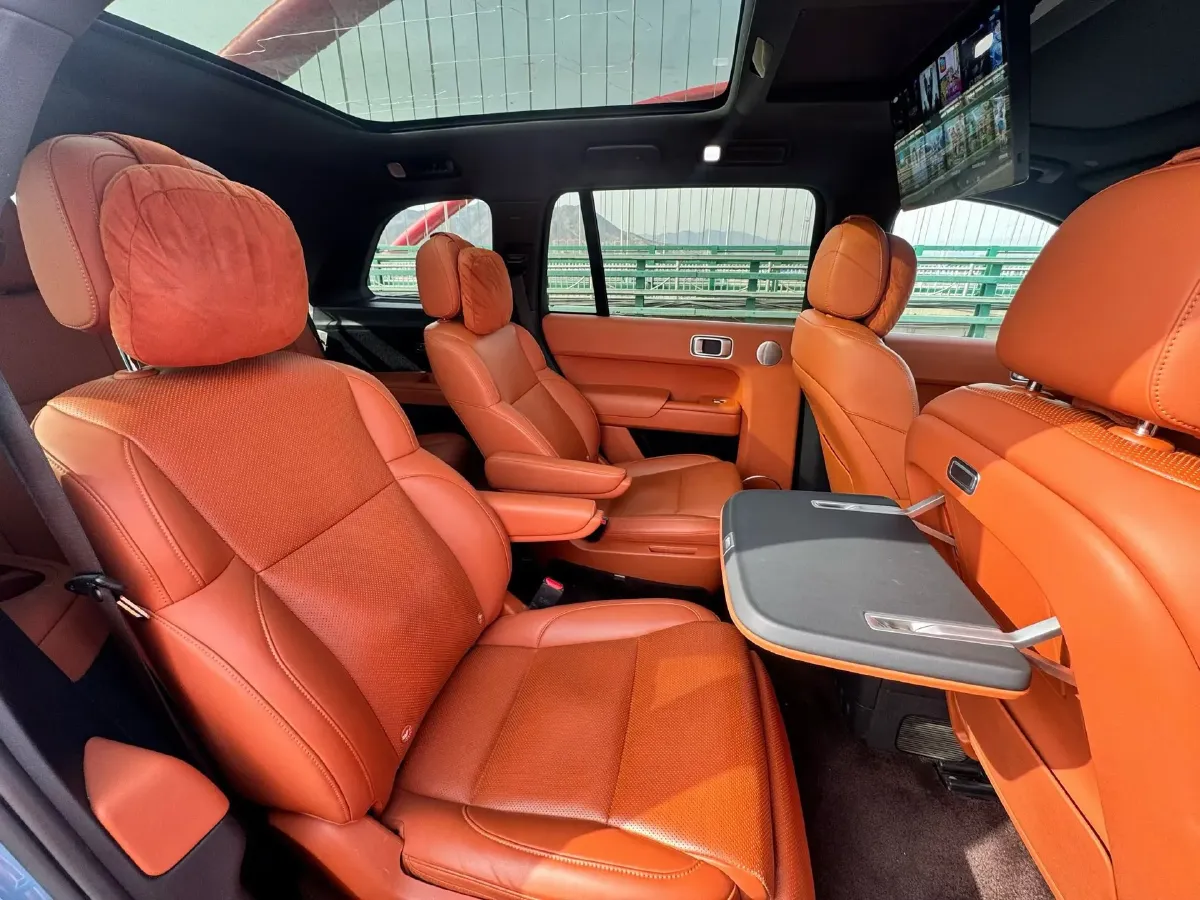 2022 Li L9 Range Extended 154HP REEV 42.6KWH,autocango,china used car exporter,china ev exporter,chinese used car exporter,chinese used ev exporter