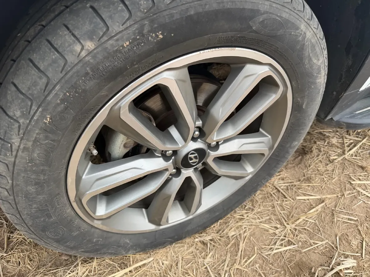 2019 Hyundai ix35 2.0L 160HP L4 6AT,autocango,china used car exporter,china ev exporter,chinese used car exporter,chinese used ev exporter