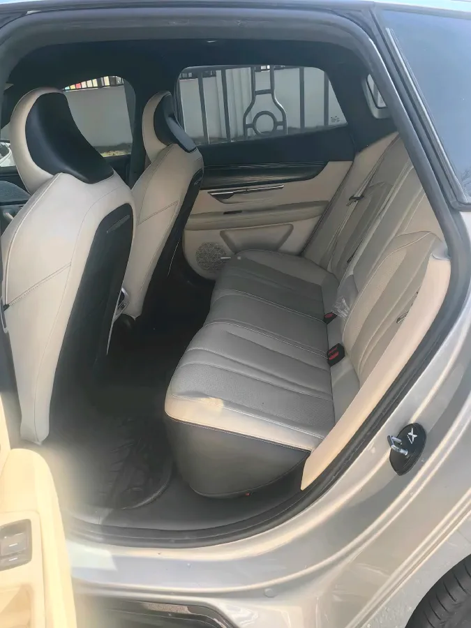 2020 Xpeng P7 BEV 70.8KWH,autocango,china used car exporter,china ev exporter,chinese used car exporter,chinese used ev exporter