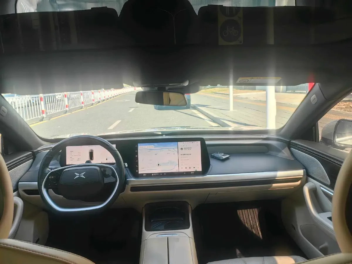 2020 Xpeng P7 BEV 70.8KWH,autocango,china used car exporter,china ev exporter,chinese used car exporter,chinese used ev exporter