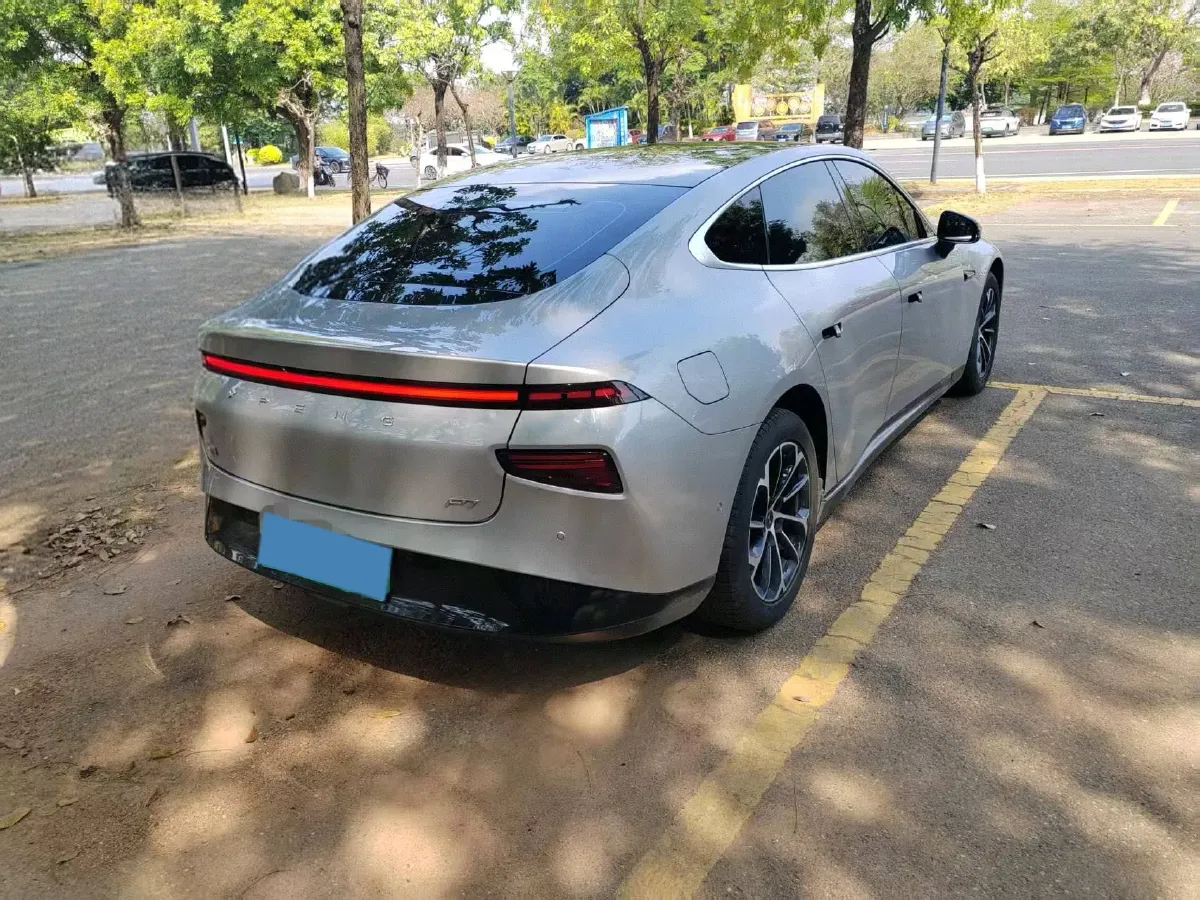 2020 Xpeng P7 BEV 70.8KWH,autocango,china used car exporter,china ev exporter,chinese used car exporter,chinese used ev exporter