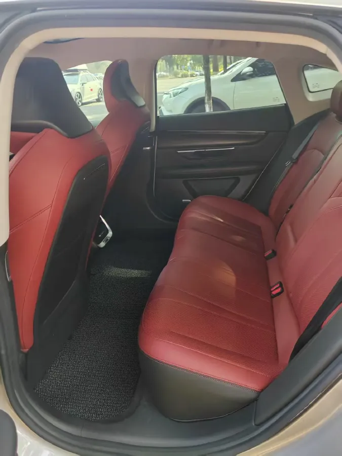 2020 Xpeng P7 BEV 70.8KWH,autocango,china used car exporter,china ev exporter,chinese used car exporter,chinese used ev exporter