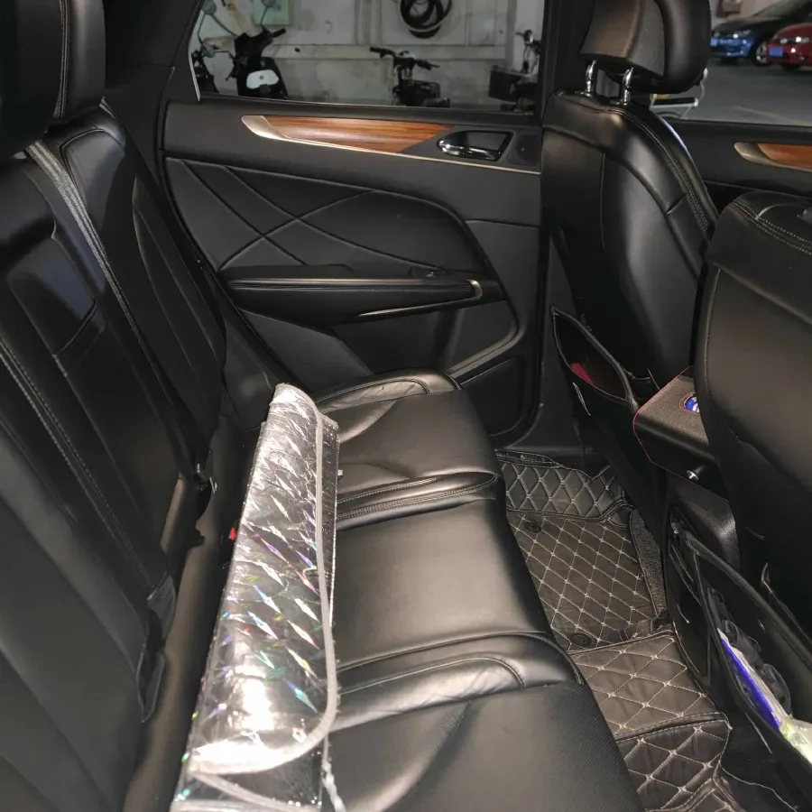 2018 Lincoln MKC 2.0T 203HP L4 6AT,autocango,china used car exporter,china ev exporter,chinese used car exporter,chinese used ev exporter