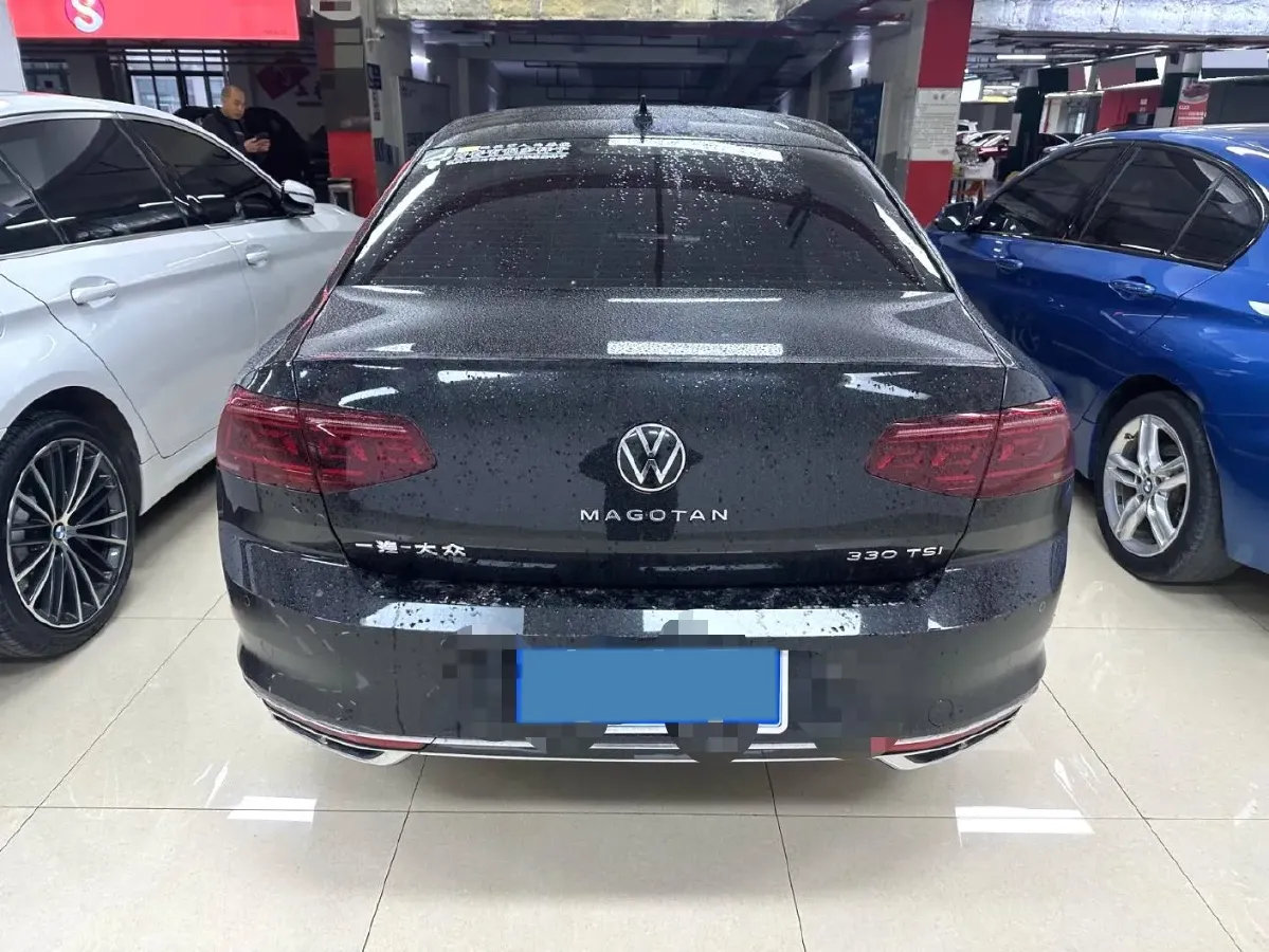 2023 Volkswagen Magotan 2.0T 186HP L4 7DCT,autocango,china used car exporter,china ev exporter,chinese used car exporter,chinese used ev exporter