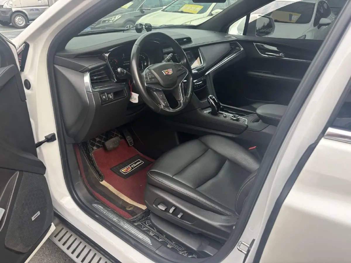 2022 Cadillac XT5 2.0T 237HP L4 9AT,autocango,china used car exporter,china ev exporter,chinese used car exporter,chinese used ev exporter