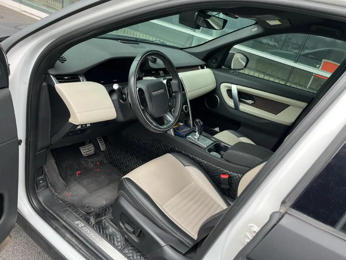 2020 Land Rover Discovery Sport 2.0T 249HP L4 9AT,autocango,china used car exporter,china ev exporter,chinese used car exporter,chinese used ev exporter