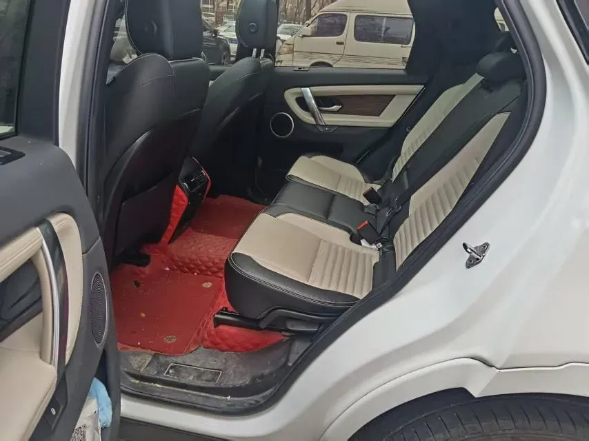 2020 Land Rover Discovery Sport 2.0T 249HP L4 9AT,autocango,china used car exporter,china ev exporter,chinese used car exporter,chinese used ev exporter