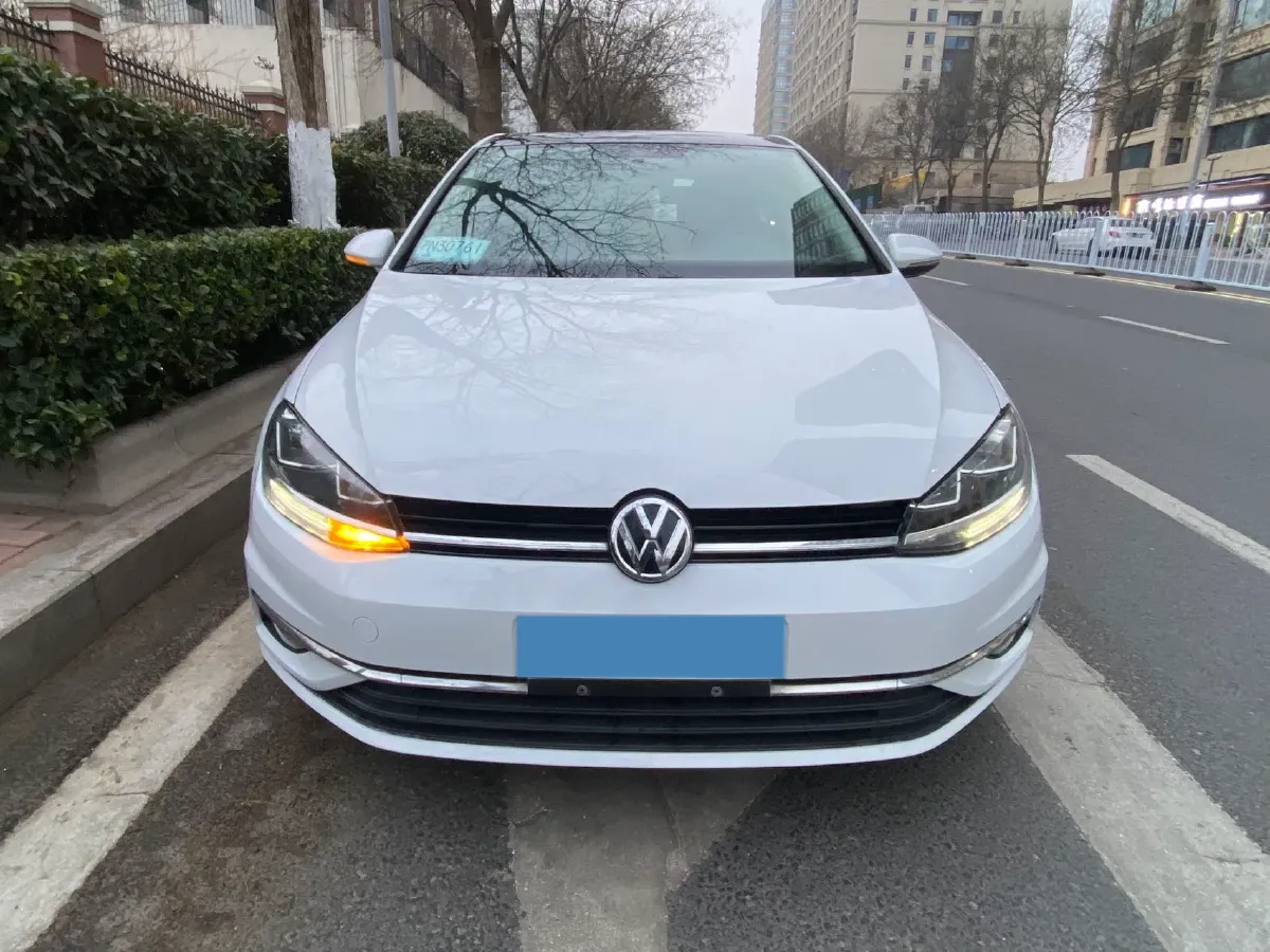 2018 Volkswagen Golf 1.4T 131HP L4 7DCT,autocango,china used car exporter,china ev exporter,chinese used car exporter,chinese used ev exporter