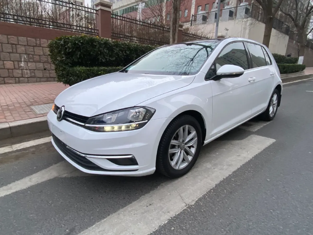 2018 Volkswagen Golf 1.4T 131HP L4 7DCT,autocango,china used car exporter,china ev exporter,chinese used car exporter,chinese used ev exporter