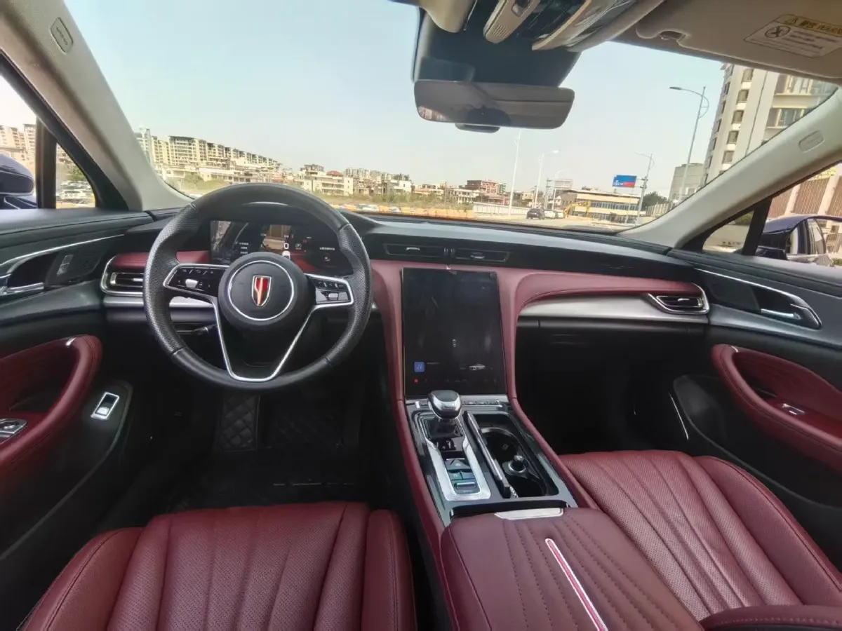 2023 HongQi H5 2.0T 224HP L4 8AT,autocango,china used car exporter,china ev exporter,chinese used car exporter,chinese used ev exporter