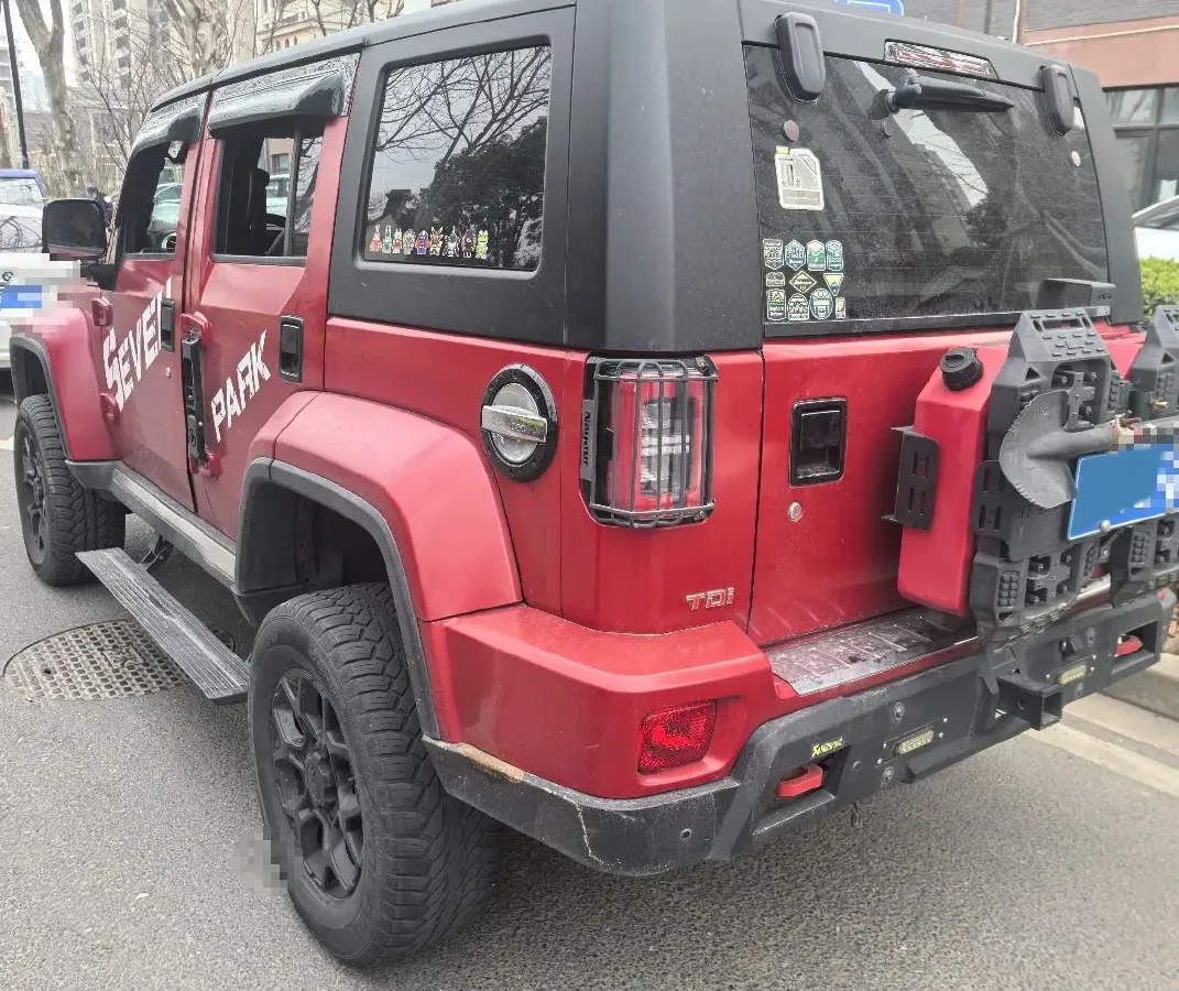 2021 Beijing BJ40 2.0T 163HP L4 8AT,autocango,china used car exporter,china ev exporter,chinese used car exporter,chinese used ev exporter