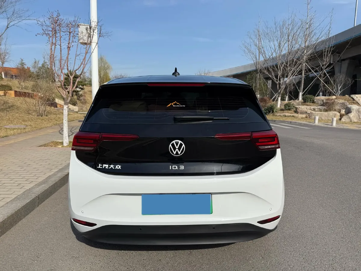 2024 Volkswagen ID.3 BEV 52.8KWH,autocango,china used car exporter,china ev exporter,chinese used car exporter,chinese used ev exporter