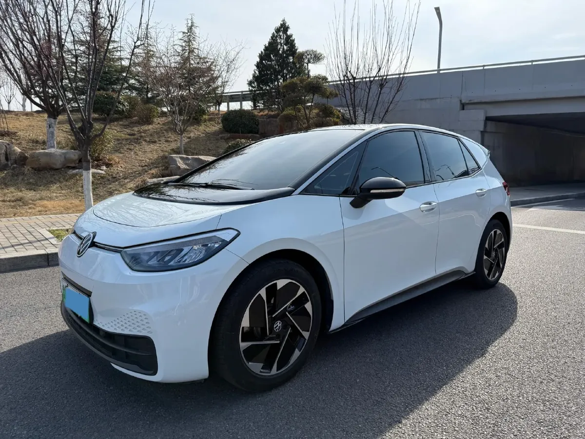 2024 Volkswagen ID.3 BEV 52.8KWH,autocango,china used car exporter,china ev exporter,chinese used car exporter,chinese used ev exporter