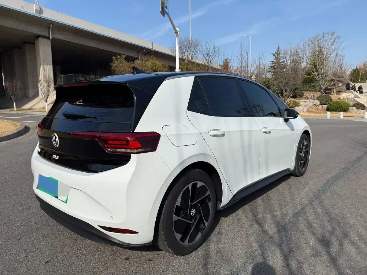 2024 Volkswagen ID.3 BEV 52.8KWH,autocango,china used car exporter,china ev exporter,chinese used car exporter,chinese used ev exporter