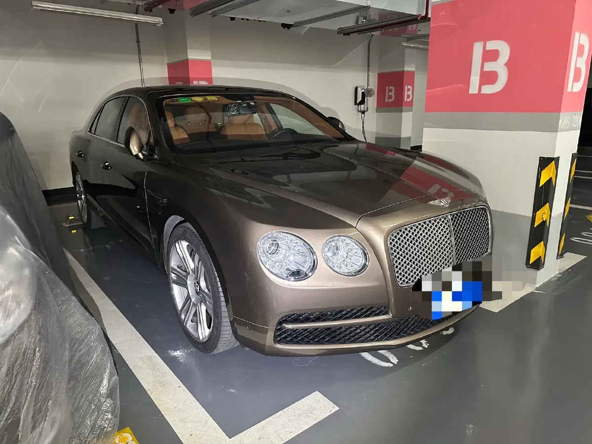 2017 Bentley Flying Spur 4.0T 528HP V8 8AT,autocango,china used car exporter,china ev exporter,chinese used car exporter,chinese used ev exporter