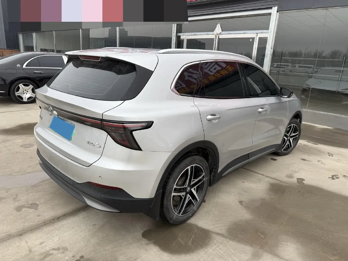 2025 MG MG ES5 BEV 49.1KWH,autocango,china used car exporter,china ev exporter,chinese used car exporter,chinese used ev exporter