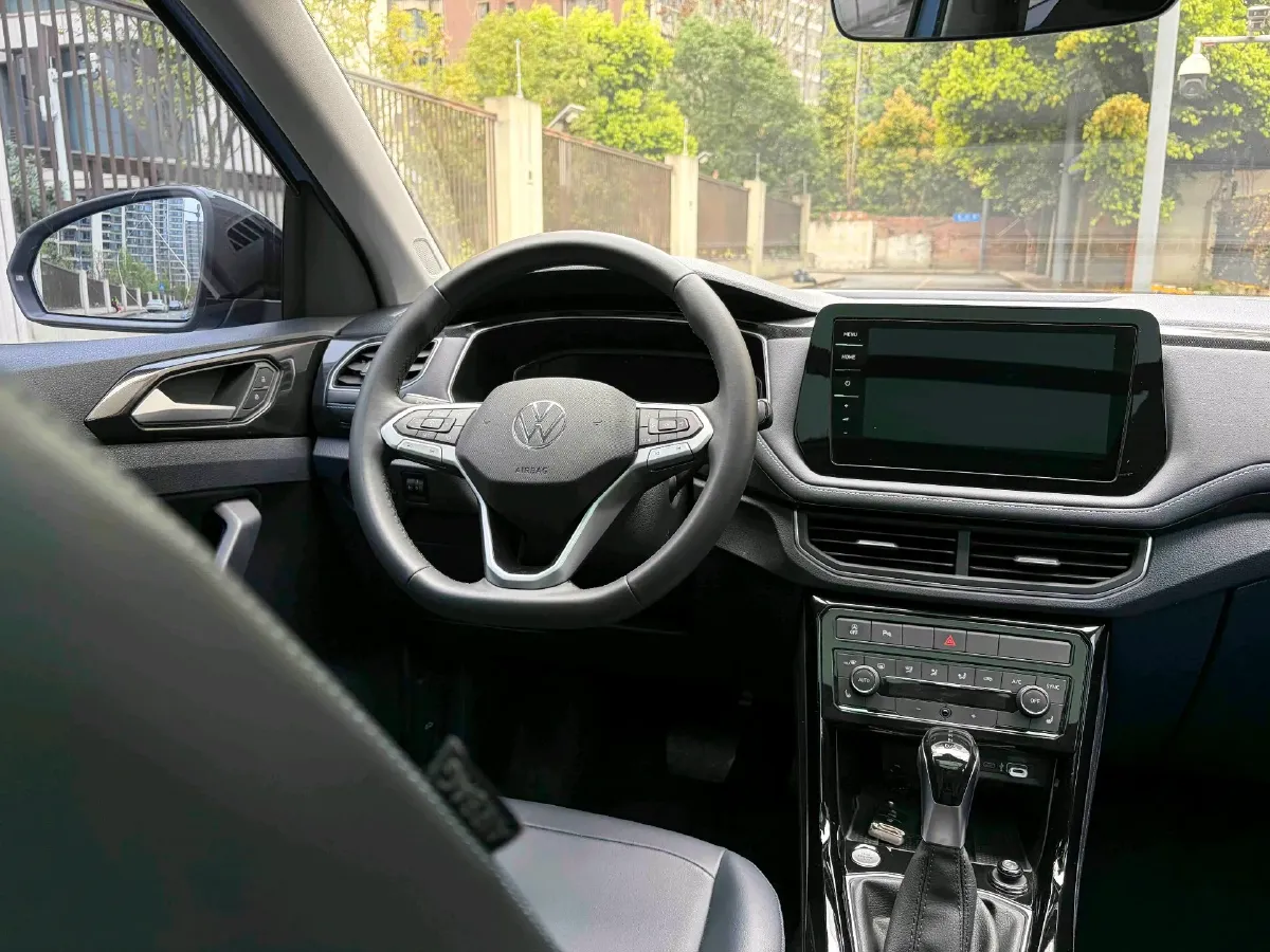 2025 Volkswagen Tharu 1.5T 160HP L4 7DCT,autocango,china used car exporter,china ev exporter,chinese used car exporter,chinese used ev exporter