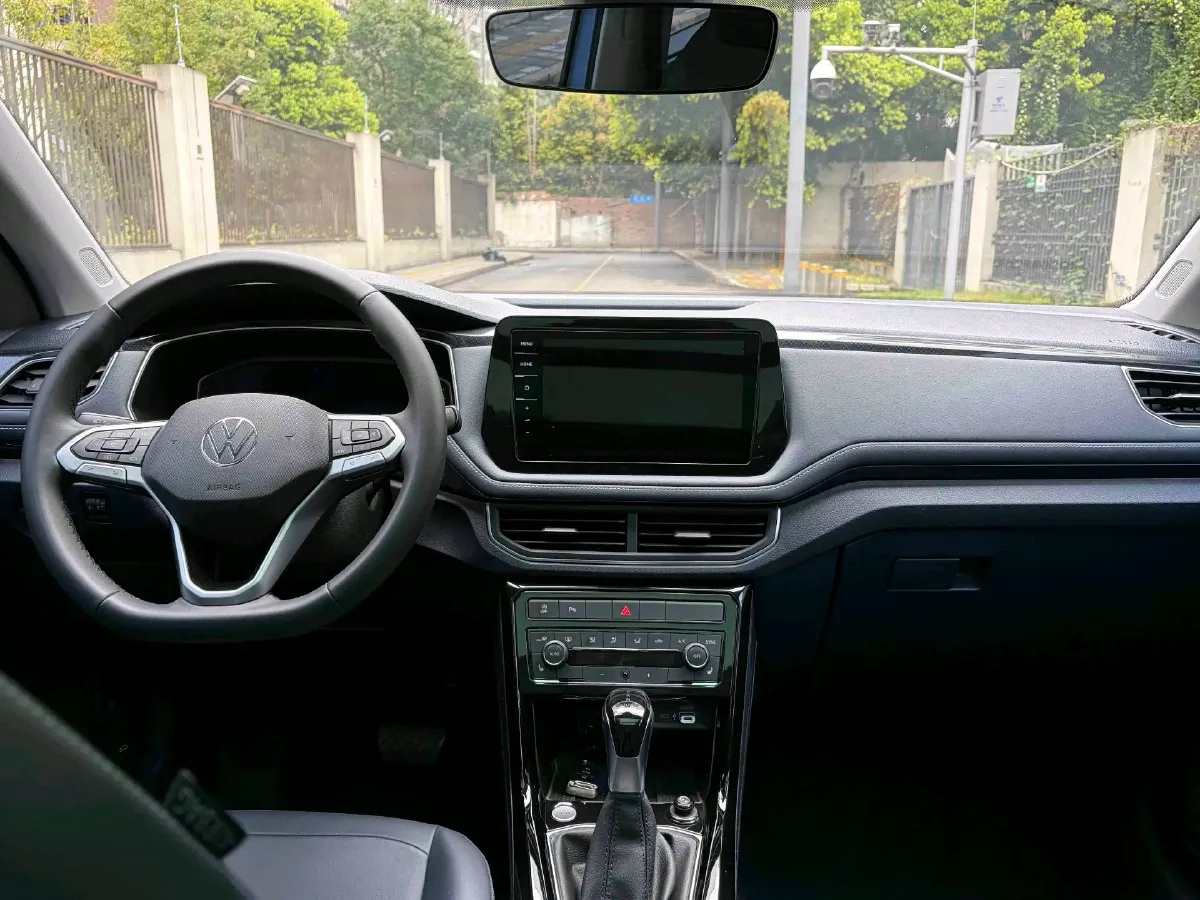 2025 Volkswagen Tharu 1.5T 160HP L4 7DCT,autocango,china used car exporter,china ev exporter,chinese used car exporter,chinese used ev exporter