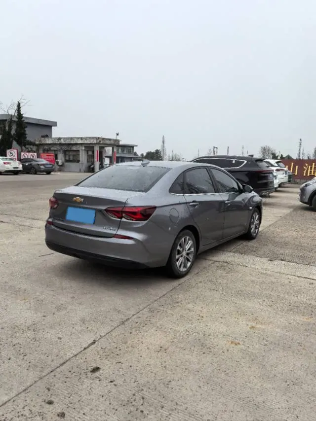 2021 Chevrolet Monza 1.5L 113HP L4 6AT,autocango,china used car exporter,china ev exporter,chinese used car exporter,chinese used ev exporter