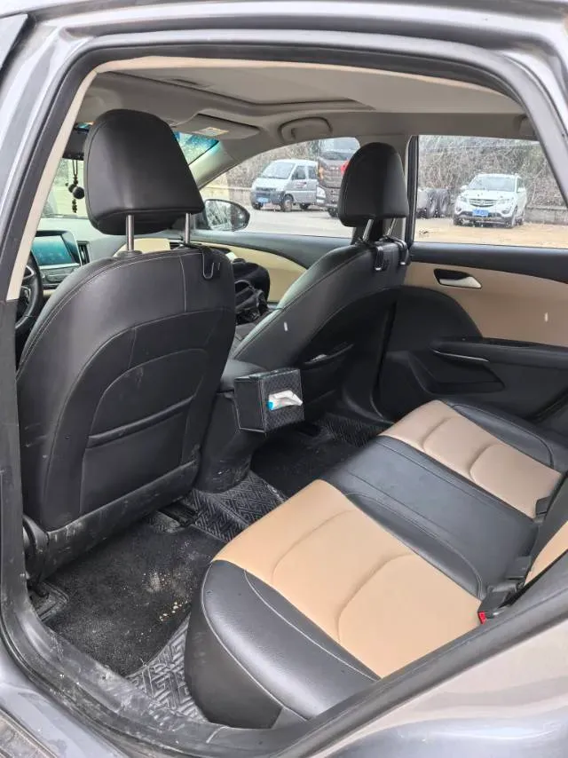 2021 Chevrolet Monza 1.5L 113HP L4 6AT,autocango,china used car exporter,china ev exporter,chinese used car exporter,chinese used ev exporter