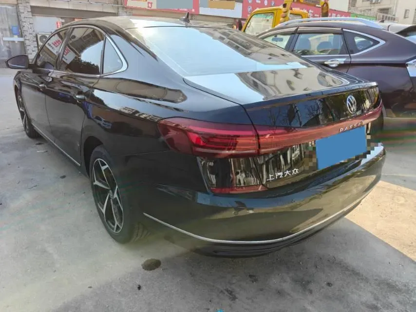 2024 Volkswagen Passat 2.0T 186HP L4 7DCT,autocango,china used car exporter,china ev exporter,chinese used car exporter,chinese used ev exporter