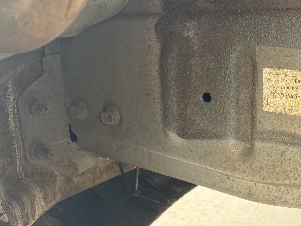 2020 MAXUS XinTu V80 2.5T 136HP L4 6MT,autocango,china used car exporter,china ev exporter,chinese used car exporter,chinese used ev exporter