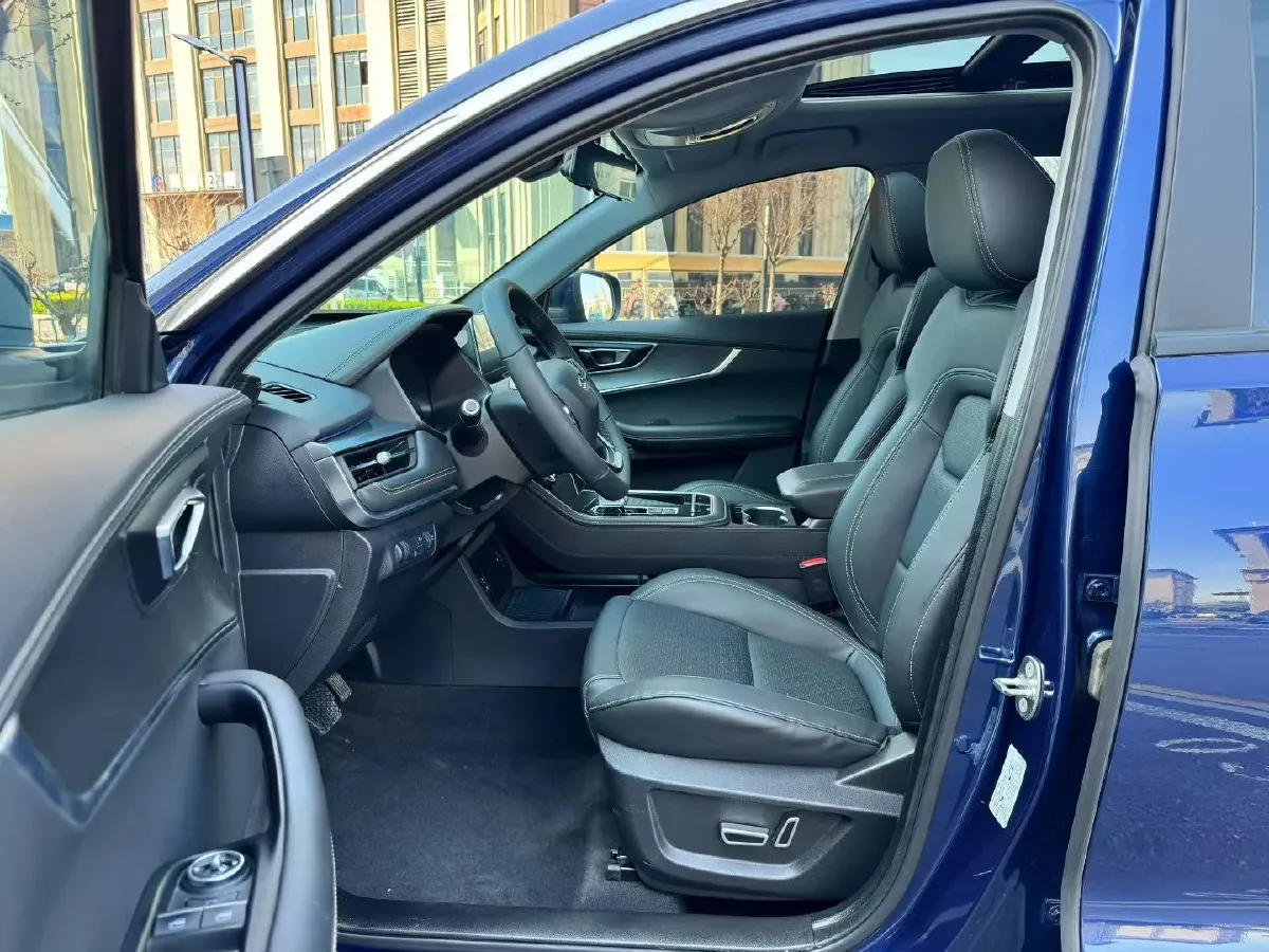 2020 Chery Tiggo 8 1.6T 197HP L4 7DCT,autocango,china used car exporter,china ev exporter,chinese used car exporter,chinese used ev exporter