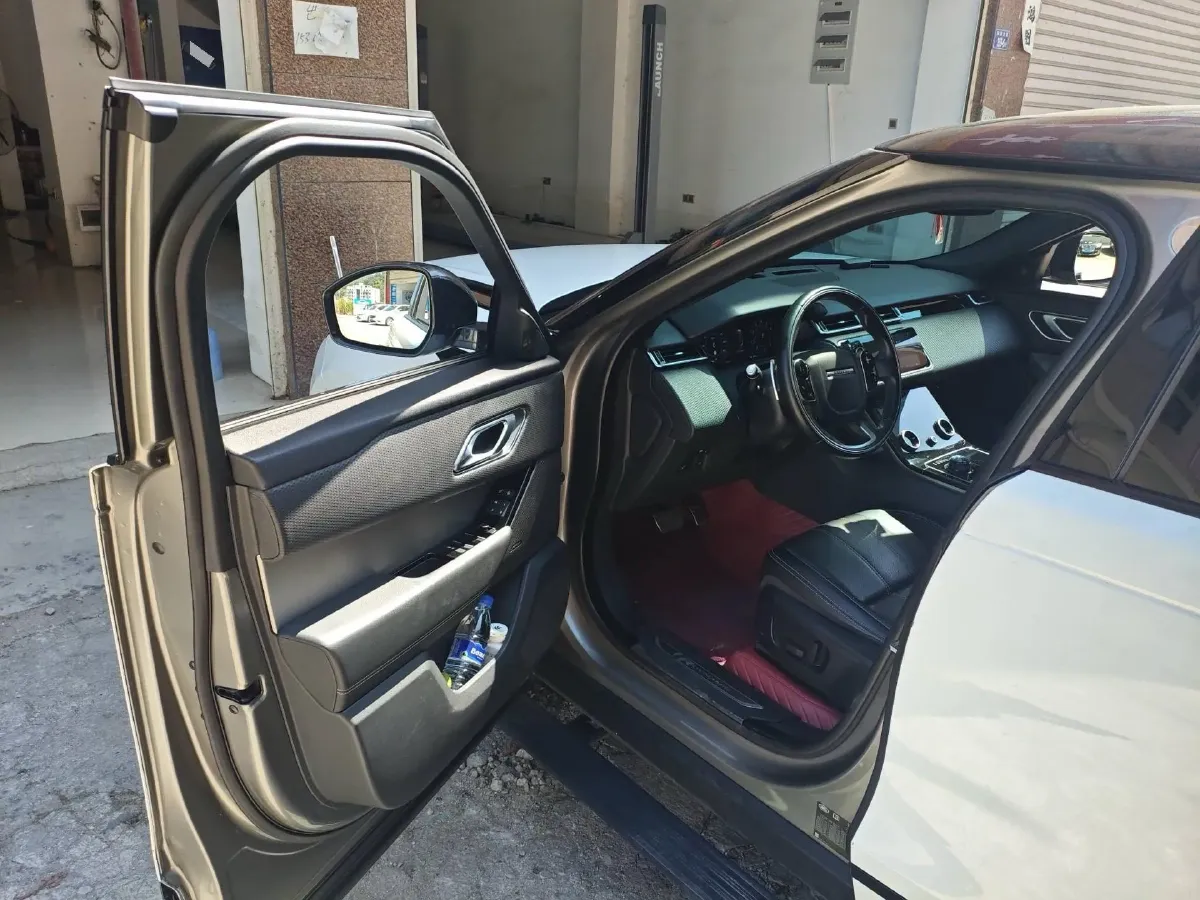 2019 Land Rover Range Rover Velar 2.0T 250HP L4 8AT,autocango,china used car exporter,china ev exporter,chinese used car exporter,chinese used ev exporter